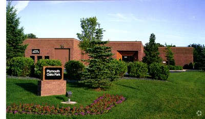 13000-13300 Highway 55, Plymouth, MN à louer - Photo du bâtiment - Image 2 de 4