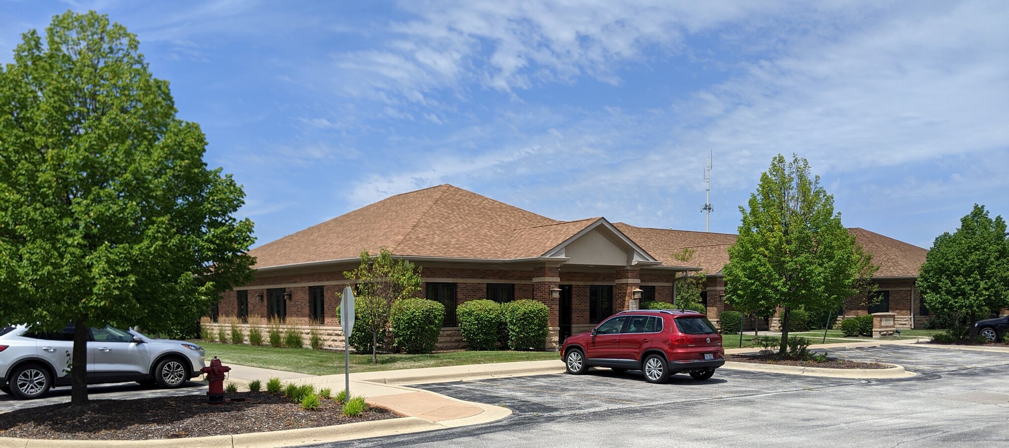 3831 McCoy Dr, Aurora, IL à vendre Photo principale- Image 1 de 1