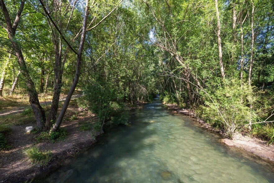 Paseo la Duquesa, S/N, Pinos Genil, Granada à vendre - Photo du bâtiment - Image 3 de 41