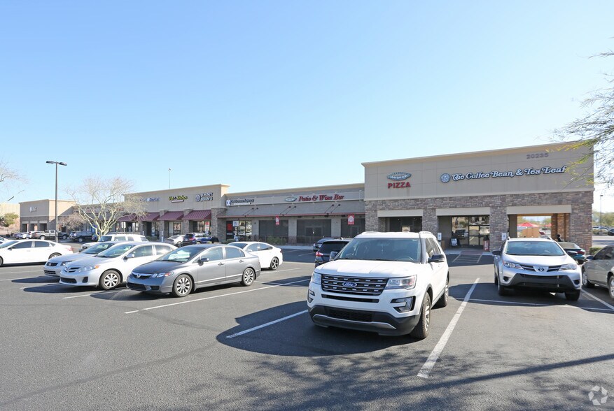 N Cave Creek Rd, Phoenix, AZ for lease - Primary Photo - Image 1 of 5
