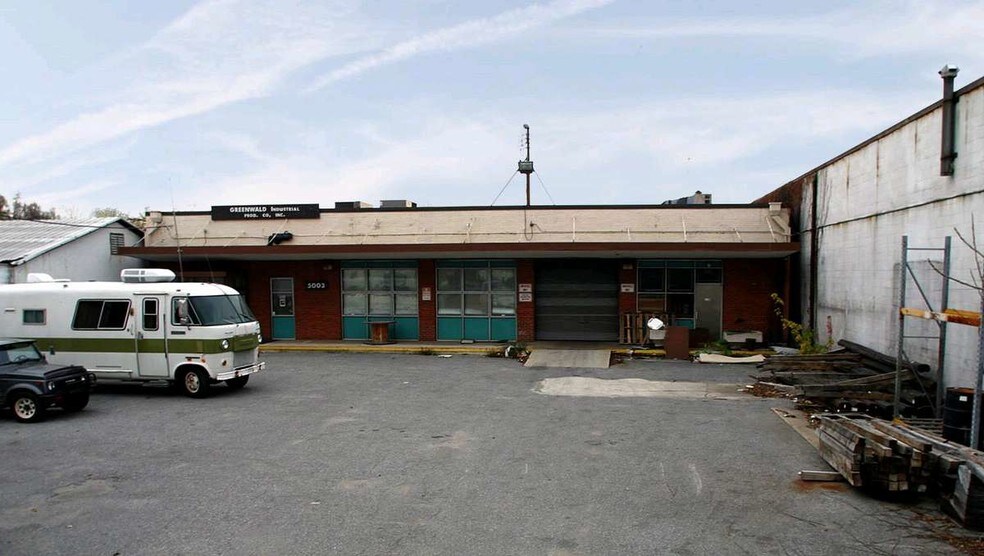 5003 Creston St, Hyattsville, MD for lease - Building Photo - Image 2 of 4