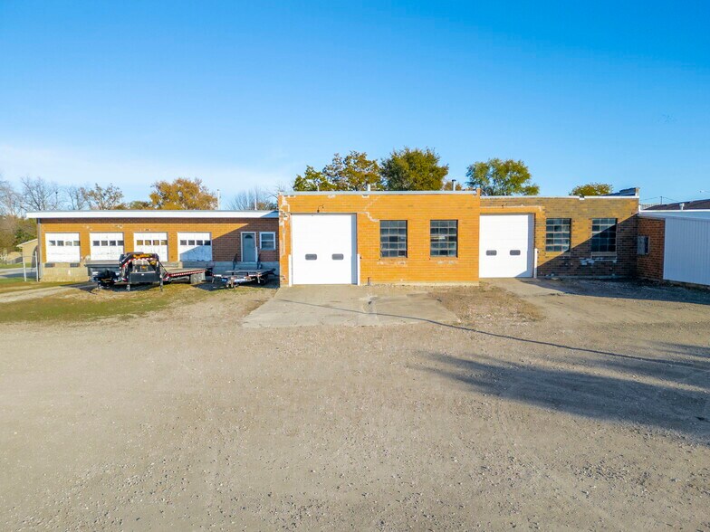 708-712 S Jefferson Ave, Mason City, IA à vendre - Photo du bâtiment - Image 2 de 24