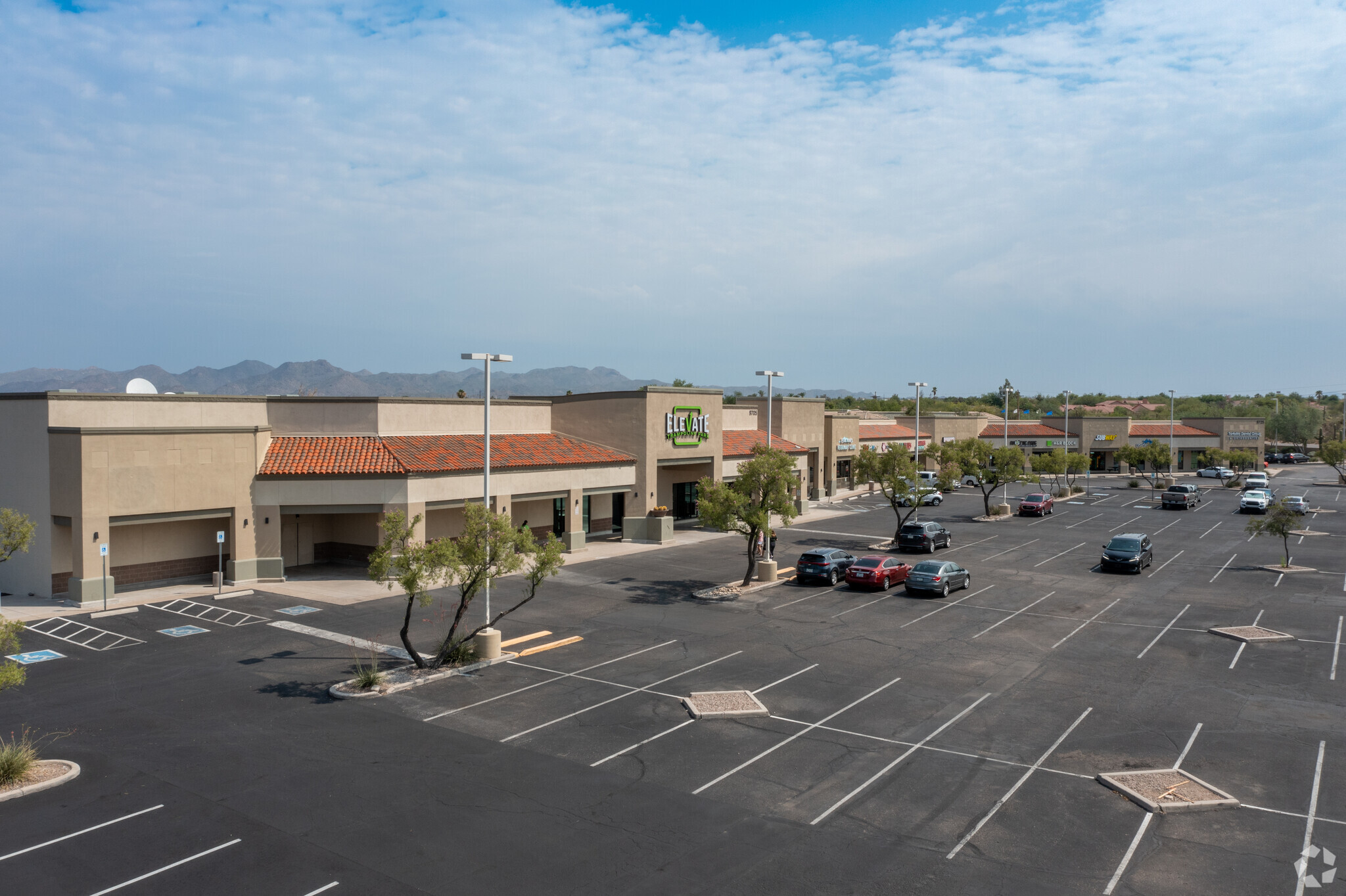 9665-9725 N Thornydale Rd, Tucson, AZ à louer Photo du b timent- Image 1 de 6