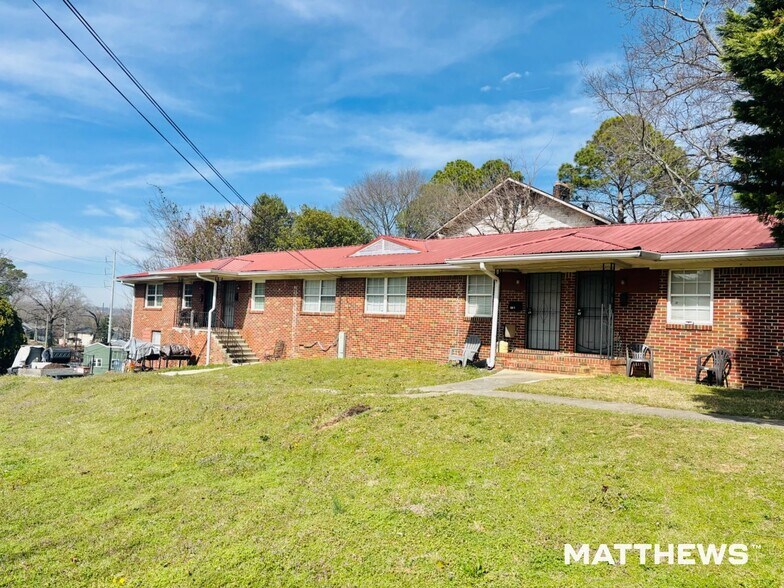 2731 28th W st, Birmingham, AL à vendre - Photo du bâtiment - Image 2 de 3