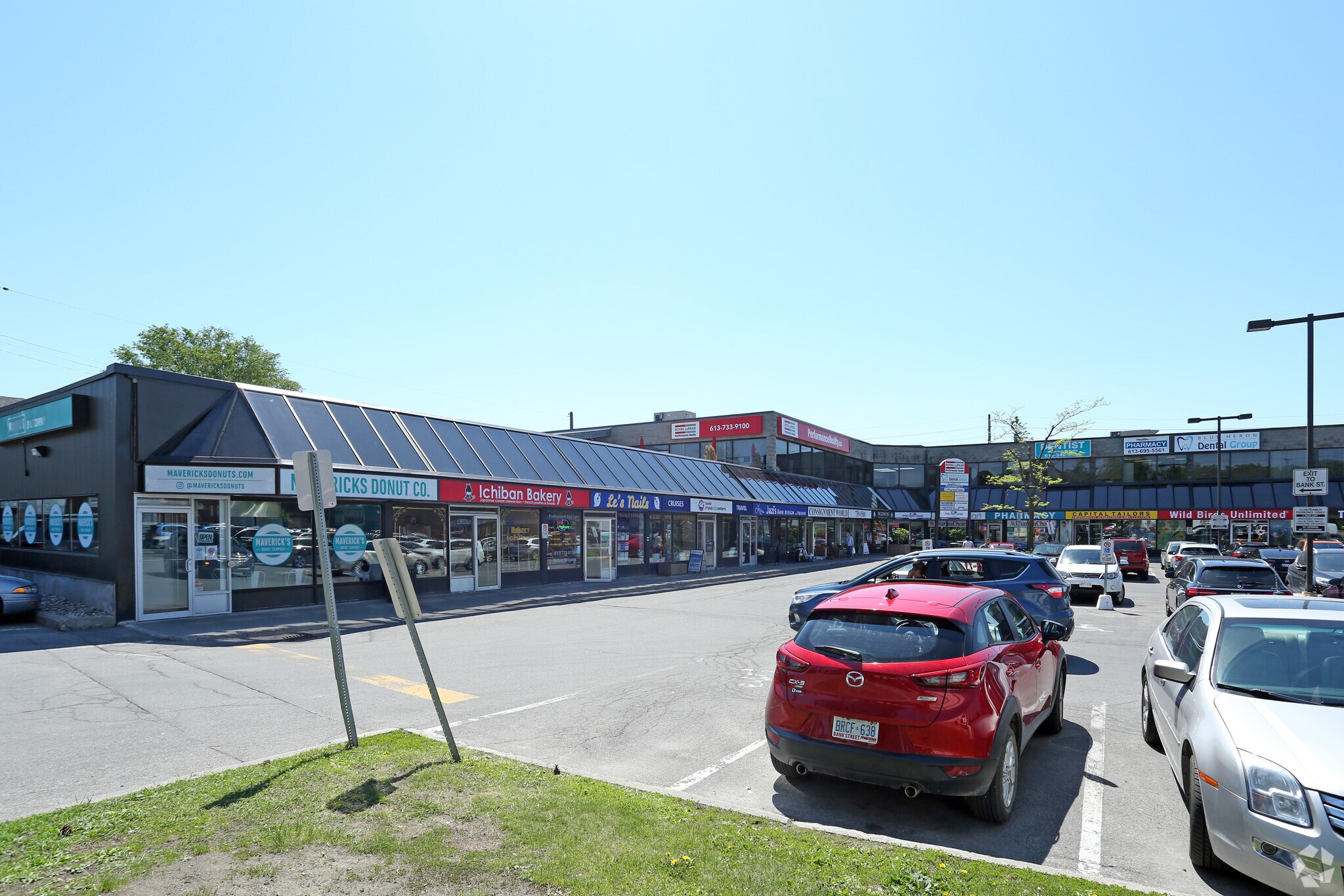 1500 Bank St, Ottawa, ON for sale Primary Photo- Image 1 of 1