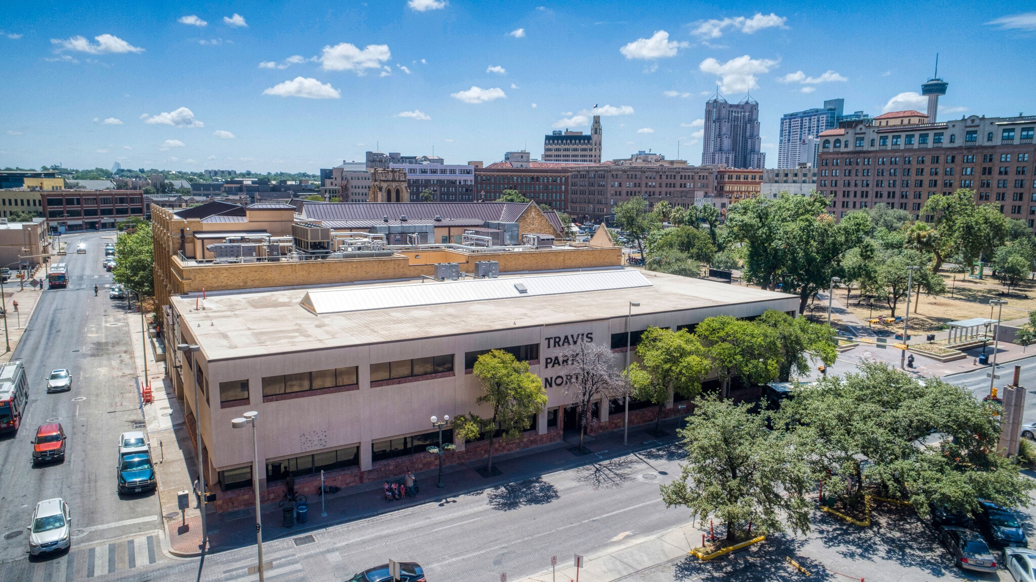 800 Navarro St, San Antonio, TX for lease Primary Photo- Image 1 of 15