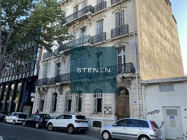 149 Avenue Du Prado, Marseille for sale - Building Photo - Image 1 of 24