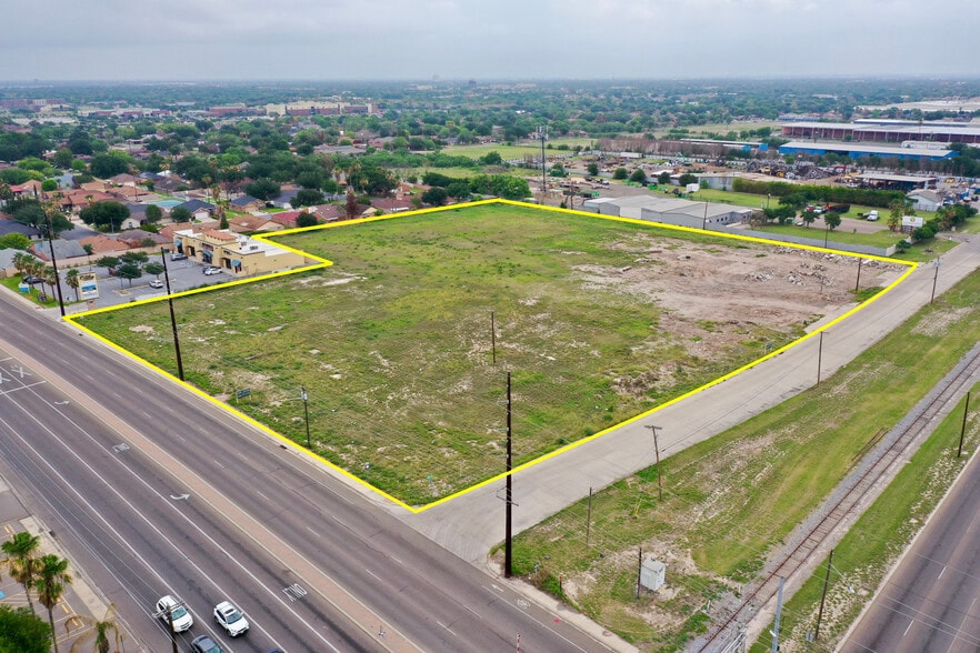 200 N Ware rd, McAllen, TX for lease - Building Photo - Image 2 of 3