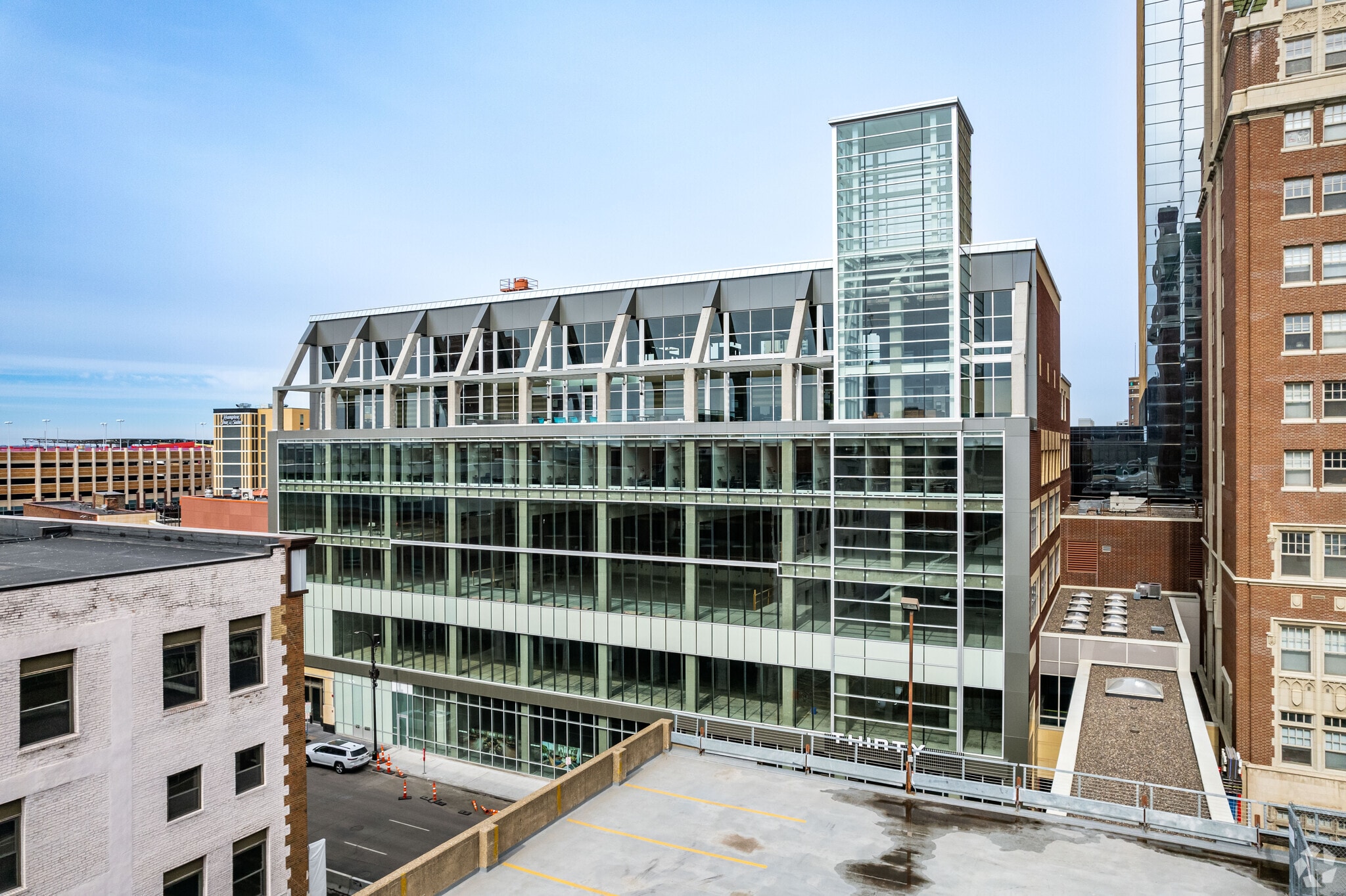 30 S 9th St, Minneapolis, MN à louer Photo principale- Image 1 de 29