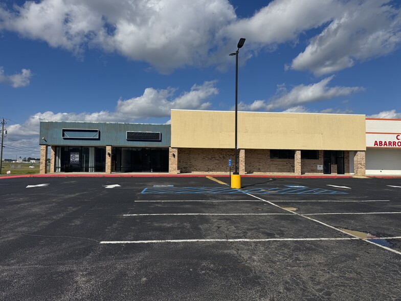 330-380 Pass Rd, Gulfport, MS for sale - Building Photo - Image 2 of 3