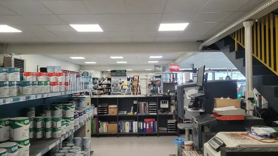 Flex in Sotteville-lès-Rouen for lease - Interior Photo - Image 2 of 14