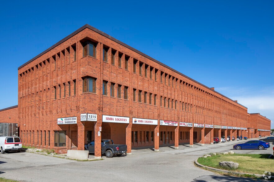 1515 Britannia Rd E, Mississauga, ON à louer - Photo principale - Image 1 de 3