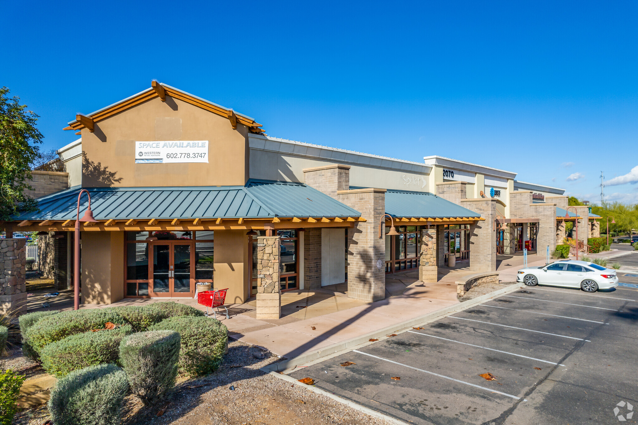 2070 E Baseline Rd, Phoenix, AZ for sale Primary Photo- Image 1 of 1