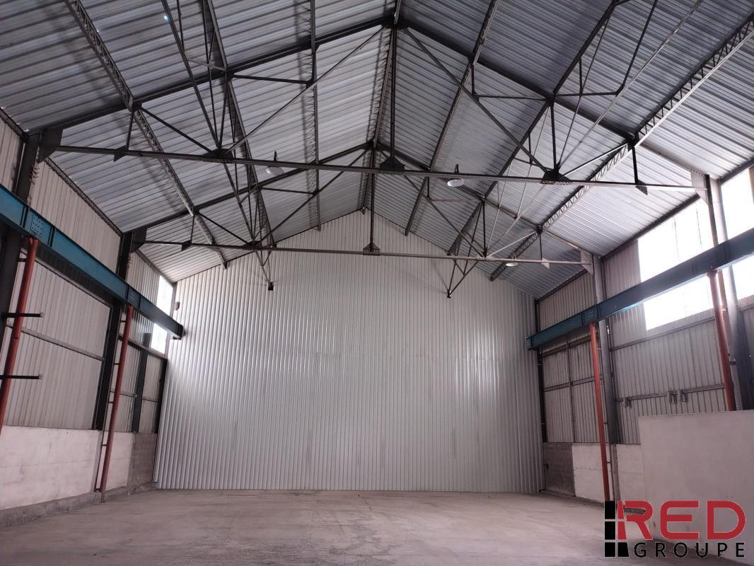 Manosque, Manosque for lease Building Photo- Image 1 of 10