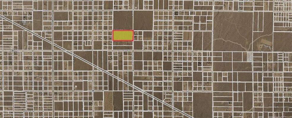 Buttemere Rd, Phelan, CA à vendre - Photo principale - Image 1 de 8