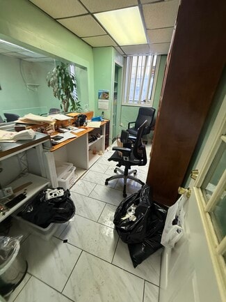 More details for 36 Ellwood St, New York, NY - Office/Medical for Lease