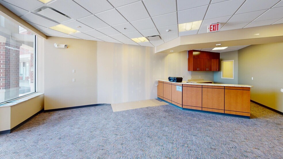 1720-1790 W Golf Rd, Mount Prospect, IL à louer - Photo intérieure - Image 2 de 34