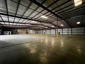 100 Lupita Cir, Del Rio, TX à vendre Photo intérieure- Image 2 de 8