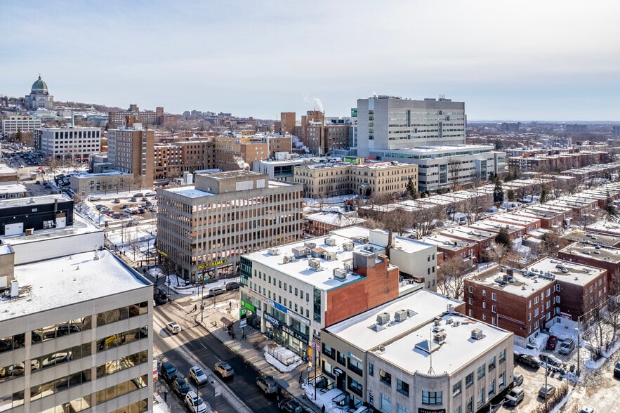 5900-5950 Ch De La Côte-Des-Neiges, Montréal, QC for lease - Aerial - Image 3 of 3