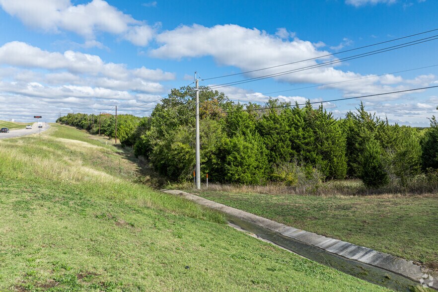 Hwy 75 & Shepherd Rd, Sherman, TX à louer - Photo du bâtiment - Image 2 de 6