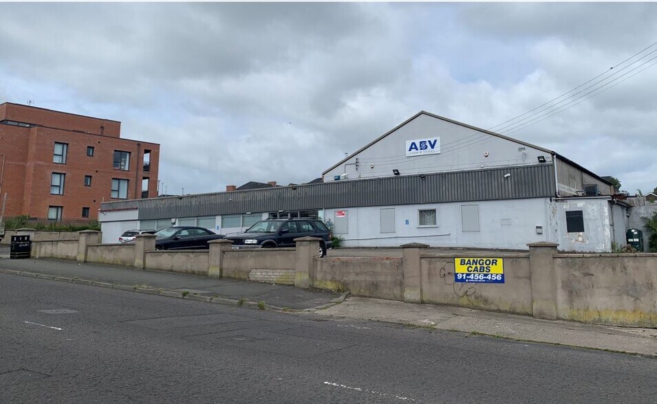 116 Clandeboye Rd, Bangor à louer - Photo du bâtiment - Image 2 de 2