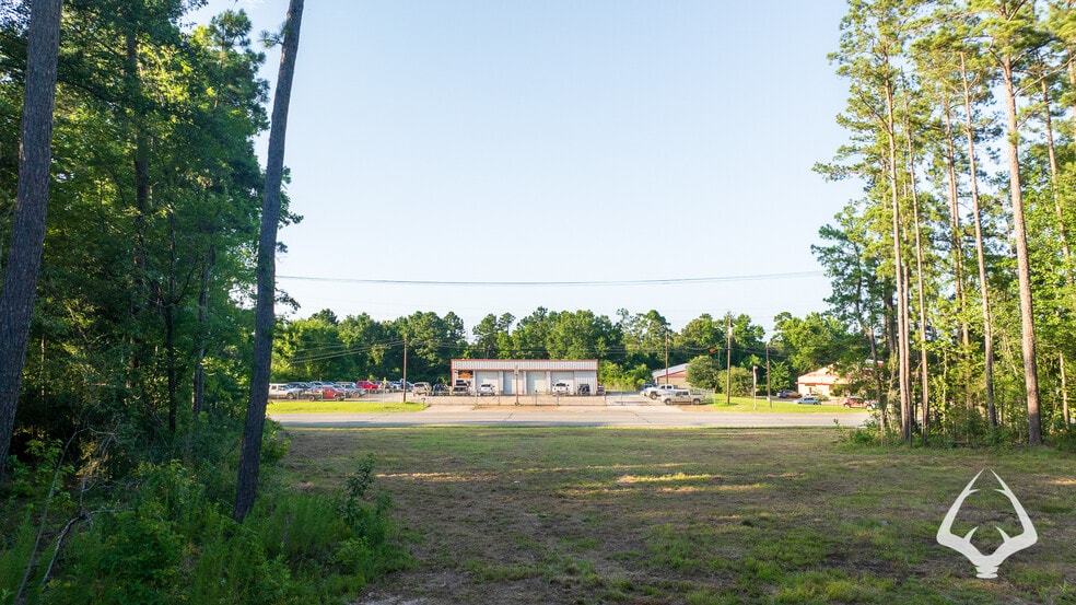 2106 E Denman Ave, Lufkin, TX for sale - Building Photo - Image 3 of 14