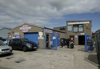 Plus de détails pour 4-6 Parade Spur S, Elgin - Industriel à vendre