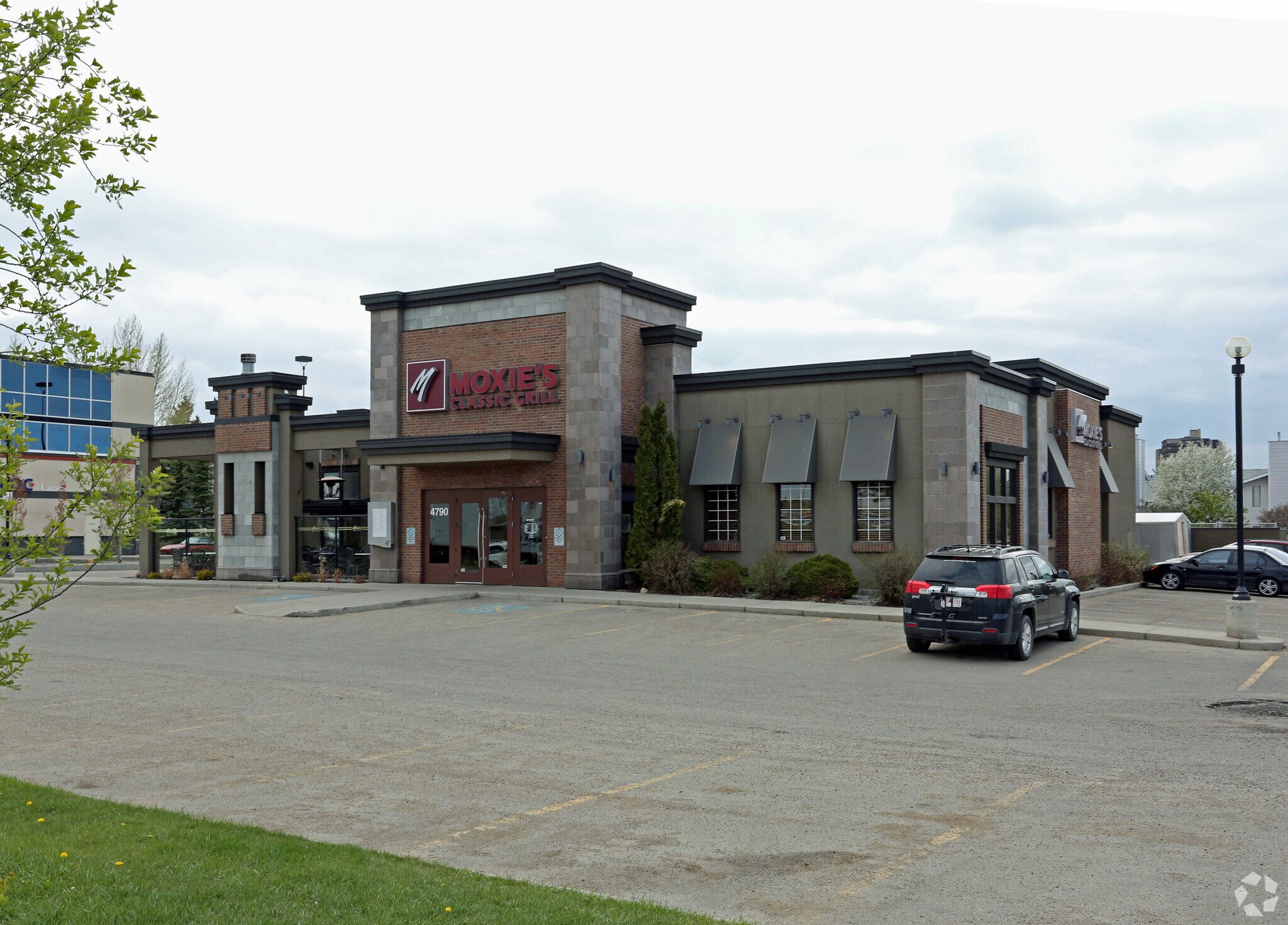 4790 Calgary Trl NW, Edmonton, AB for sale Building Photo- Image 1 of 1