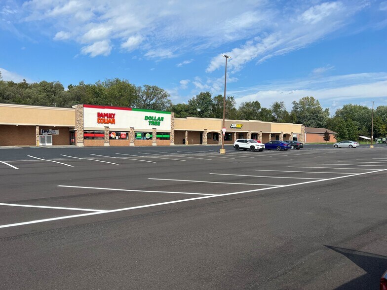 8648 Waynesburg Dr SE, Waynesburg, OH for lease - Building Photo - Image 2 of 5