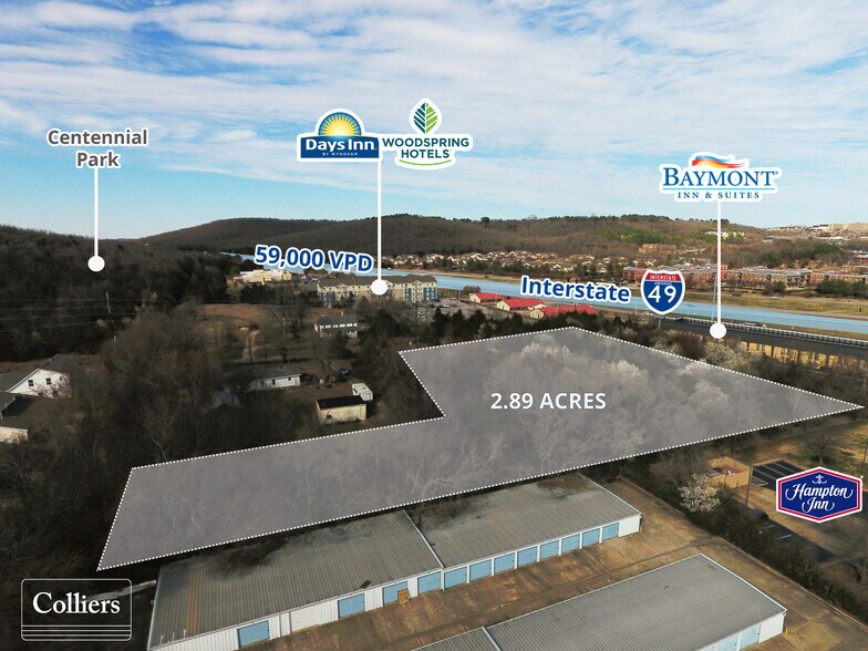 2709 Old Farmington Rd, Fayetteville, AR à vendre - Photo du bâtiment - Image 2 de 3