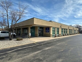 Plus de détails pour 8207 22nd Ave, Kenosha, WI - Bureau/Commerce de détail à louer
