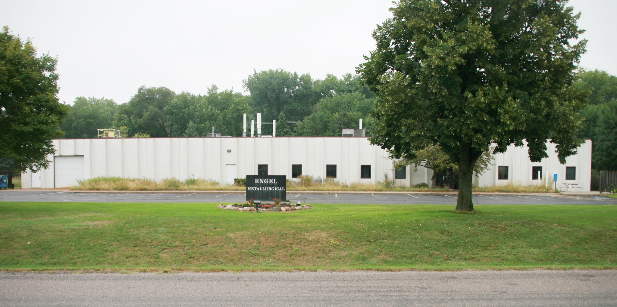 925 Industrial Dr S, Sauk Rapids, MN for sale Building Photo- Image 1 of 5