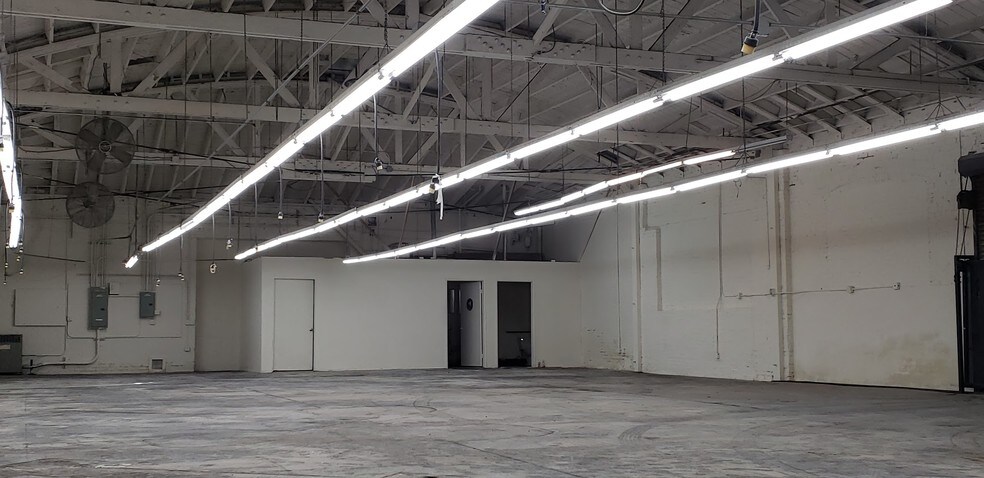 119 W Jefferson Blvd, Los Angeles, CA à vendre - Photo intérieure - Image 3 de 27