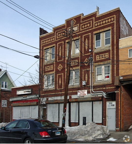 2036-2038 Main St, Bridgeport, CT for sale - Building Photo - Image 3 of 4