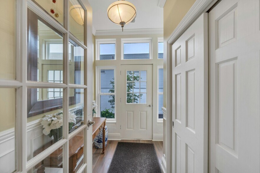 47 E Main St, Ramsey, NJ à louer - Photo du bâtiment - Image 3 de 22