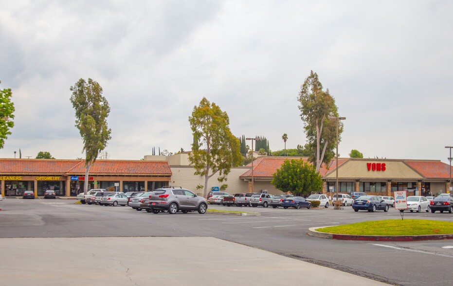 330-352 N Lemon Ave, Walnut, CA for lease - Building Photo - Image 1 of 8