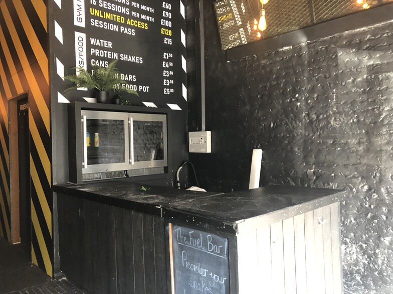 39 Upper Gardner St, Brighton à louer - Hall d’entrée - Image 2 de 5