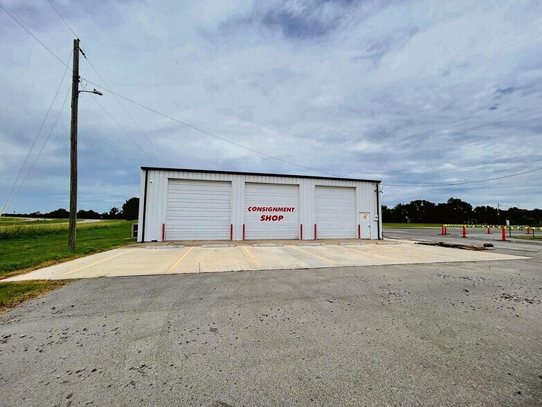 120 W Peak Blvd, Muskogee, OK à vendre - Photo principale - Image 1 de 79