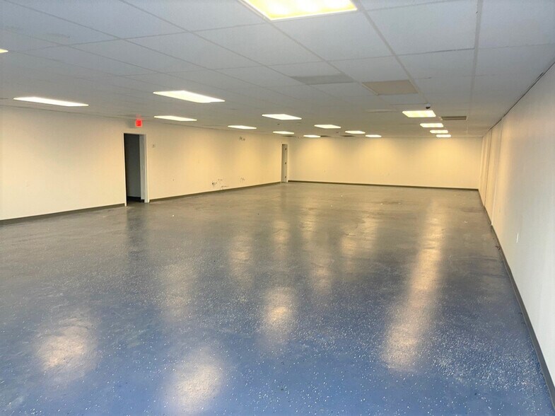 9641 Gulf Blvd, Treasure Island, FL à louer - Photo intérieure - Image 3 de 7