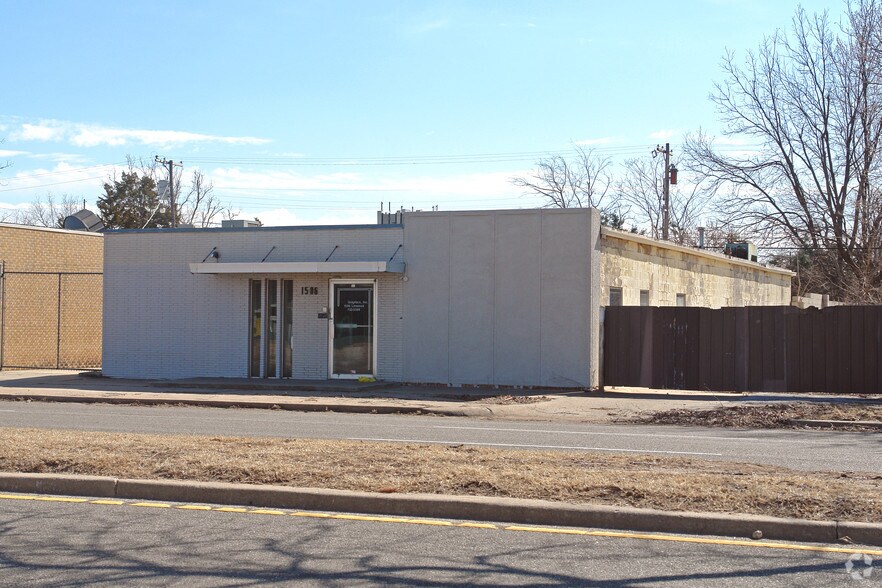 1506 Linwood Blvd, Oklahoma City, OK à vendre - Photo du bâtiment - Image 3 de 7