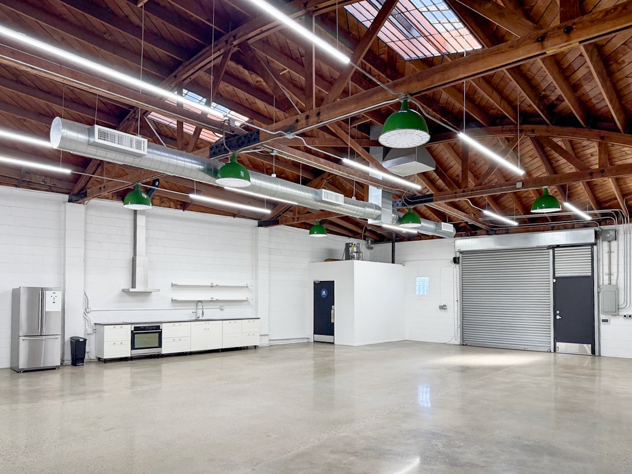 6819 West Blvd, Inglewood, CA for lease Interior Photo- Image 1 of 10
