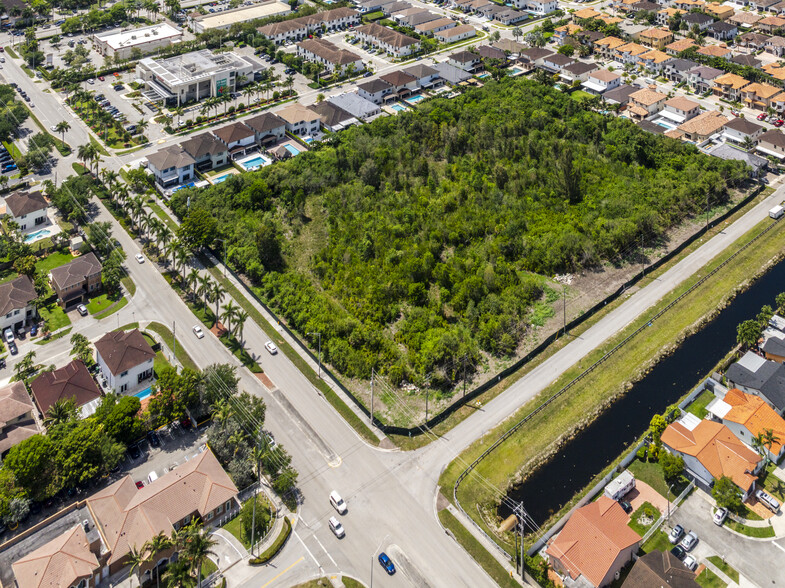 14401 Coral Way, Miami, FL for lease - Building Photo - Image 2 of 5