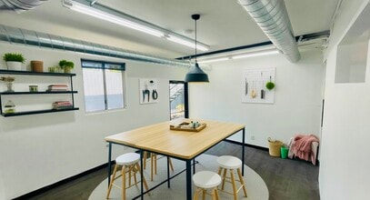 4379 30th St, San Diego, CA for lease Interior Photo- Image 2 of 11