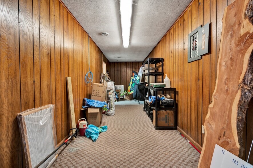 6878 N Lee Hwy, Cleveland, TN for sale - Interior Photo - Image 3 of 32