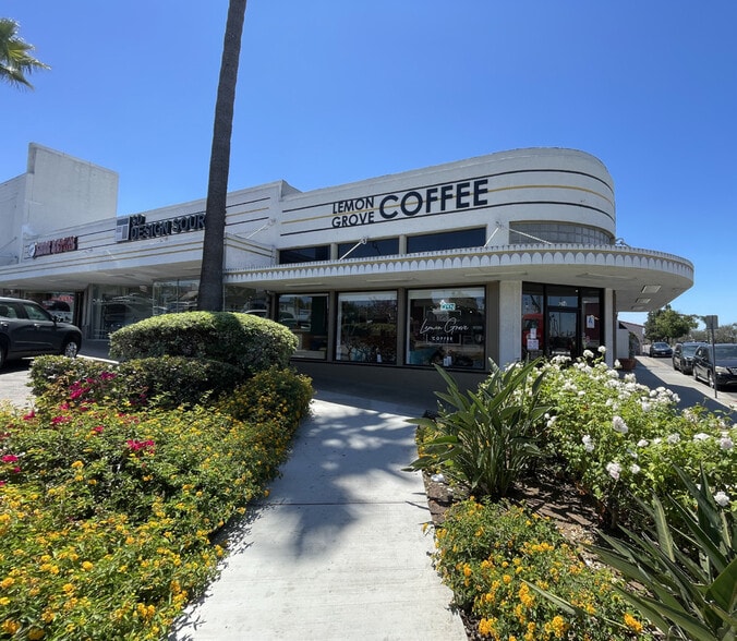 7801-7825 Broadway, Lemon Grove, CA for lease - Building Photo - Image 2 of 6