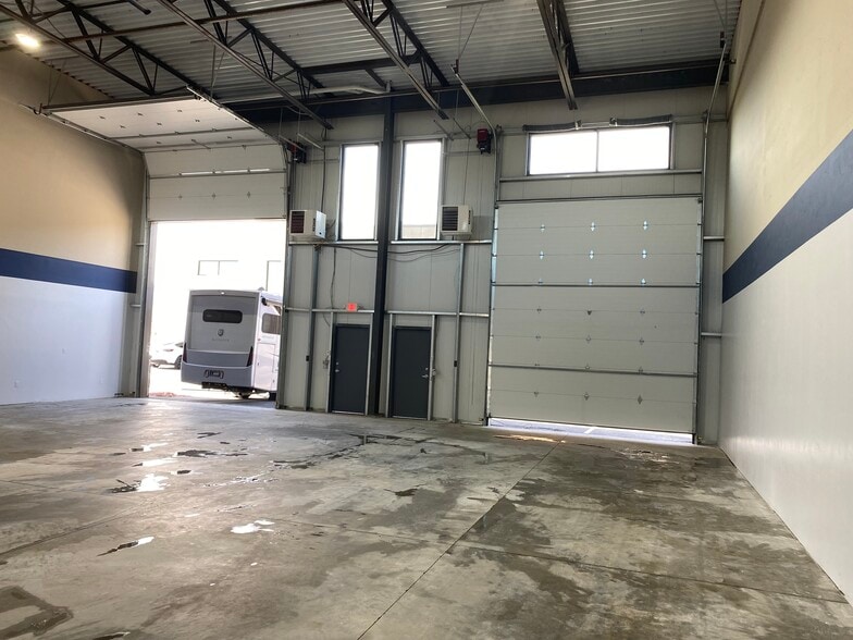 428 W Powerline Rd, Heber City, UT for lease - Interior Photo - Image 2 of 5