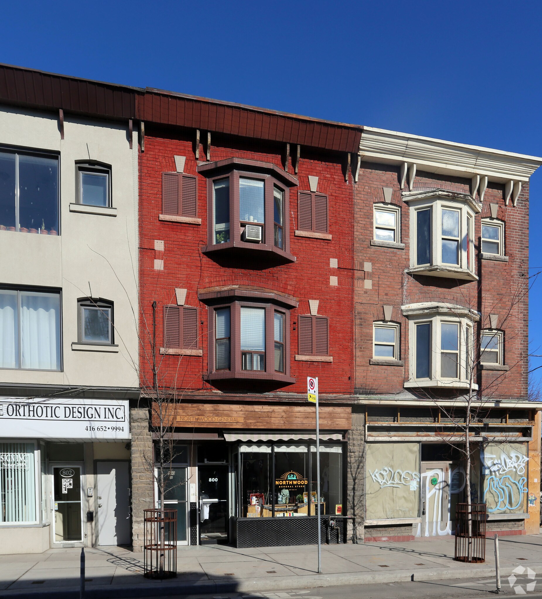 800 Bloor St W, Toronto, ON à vendre Photo principale- Image 1 de 1