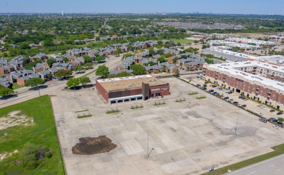 1130 W Trinity Mills Rd, Carrollton, TX for sale - Primary Photo - Image 1 of 81