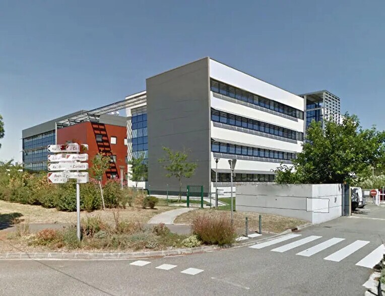 8 Rue Claude-Marie Perroud, Toulouse for lease - Building Photo - Image 2 of 2
