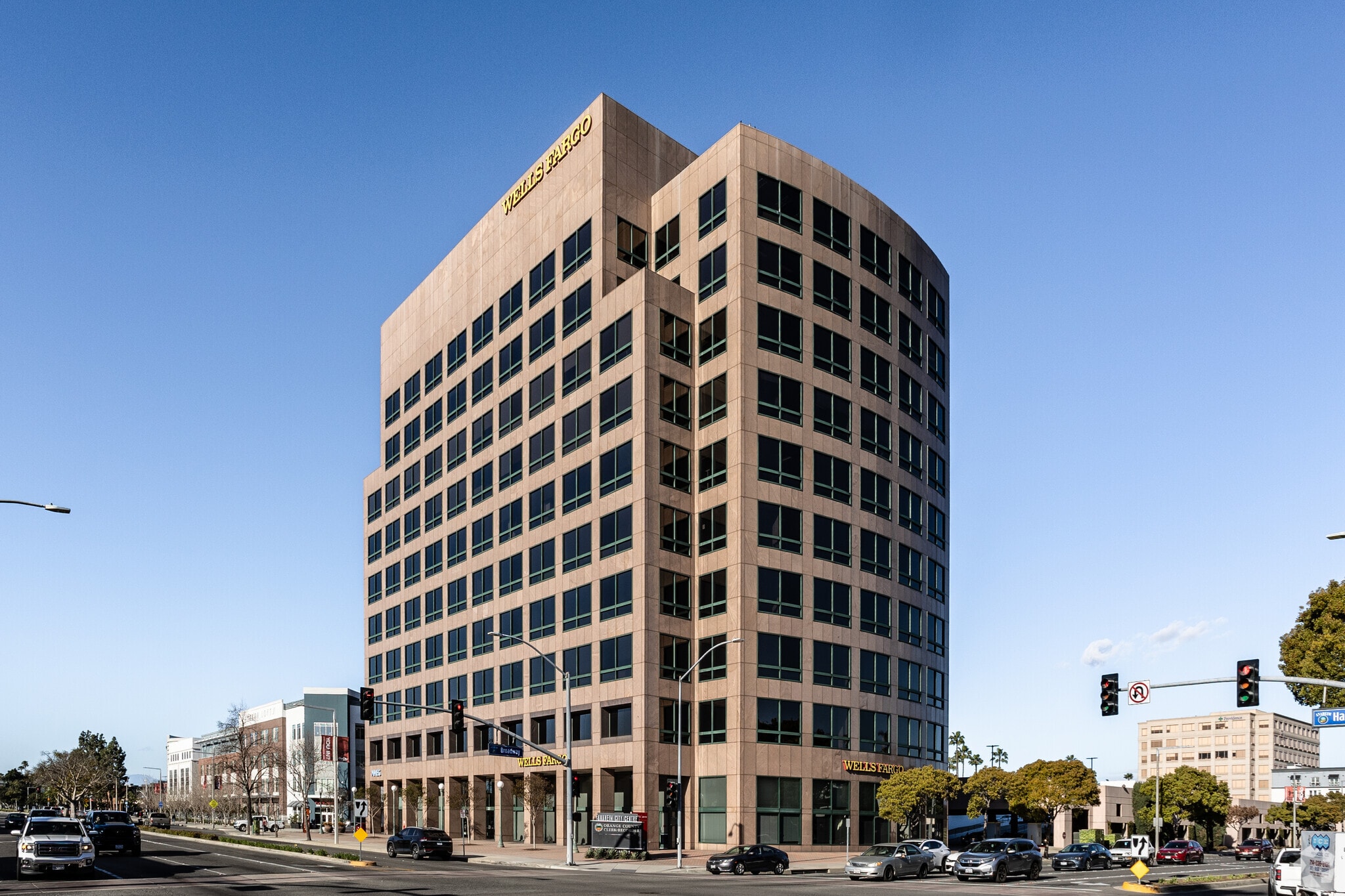 222 S Harbor Blvd, Anaheim, CA for lease Primary Photo- Image 1 of 26